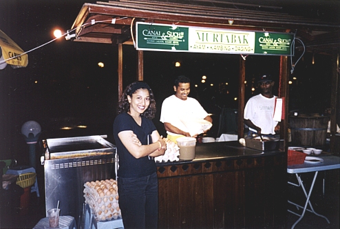aruna canai n such stall.jpg (122469 bytes)